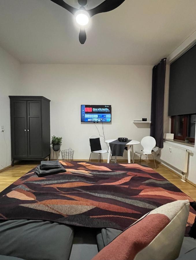 Cozy Studio-Apartment - Suedplatz Leipzig Eksteriør billede